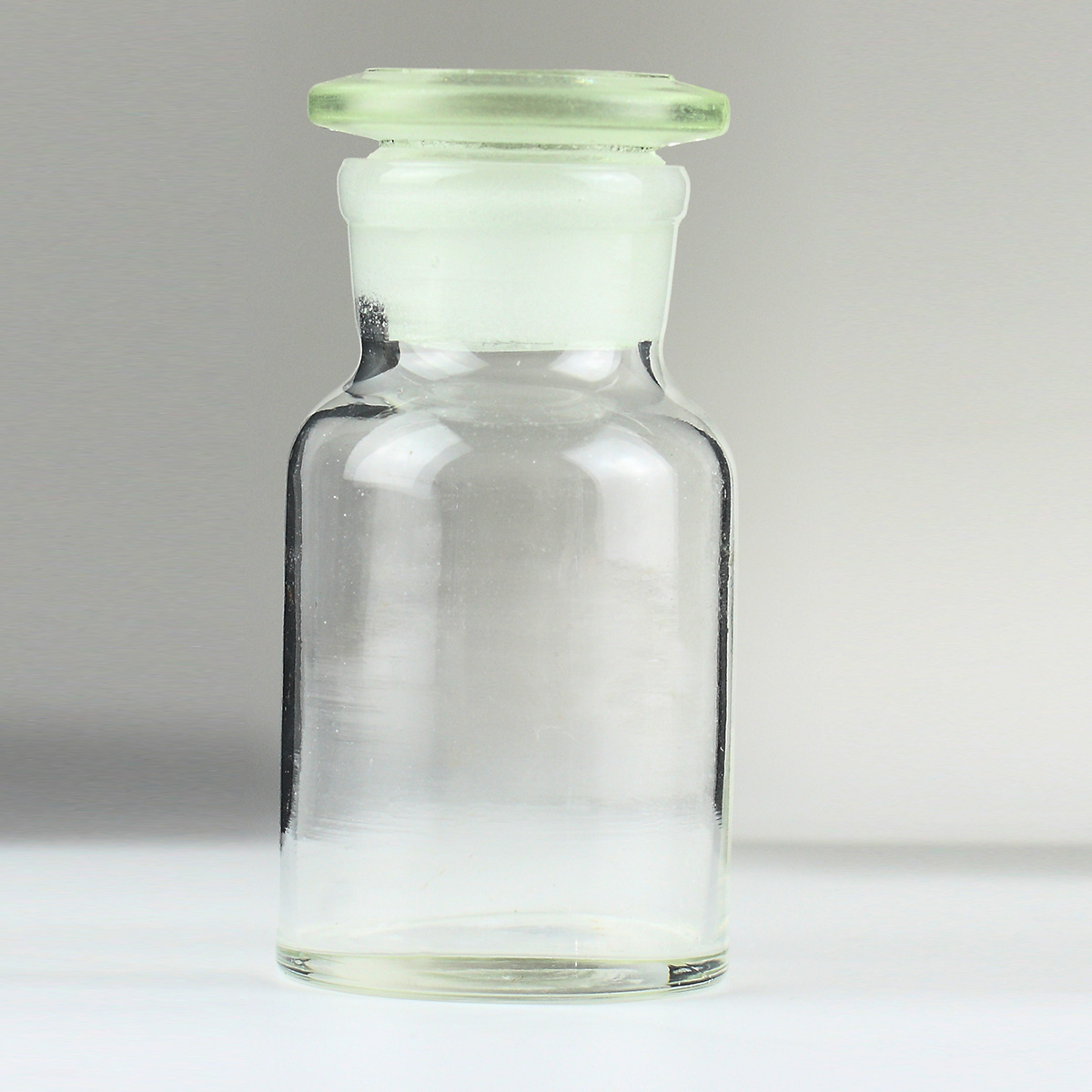 Reagent Bottle Clear